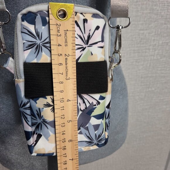 Blue Floral Cell Phone Crossbody Bag ā 4 Pockets, Water Resistant Fabric - Picture 10 of 14